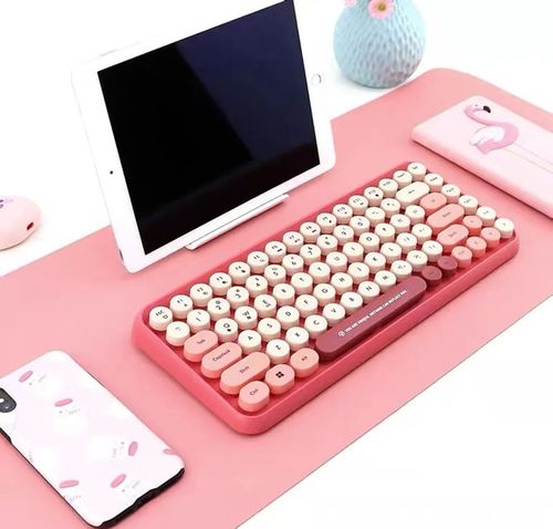 A cute keyboard to accompany a desk setup